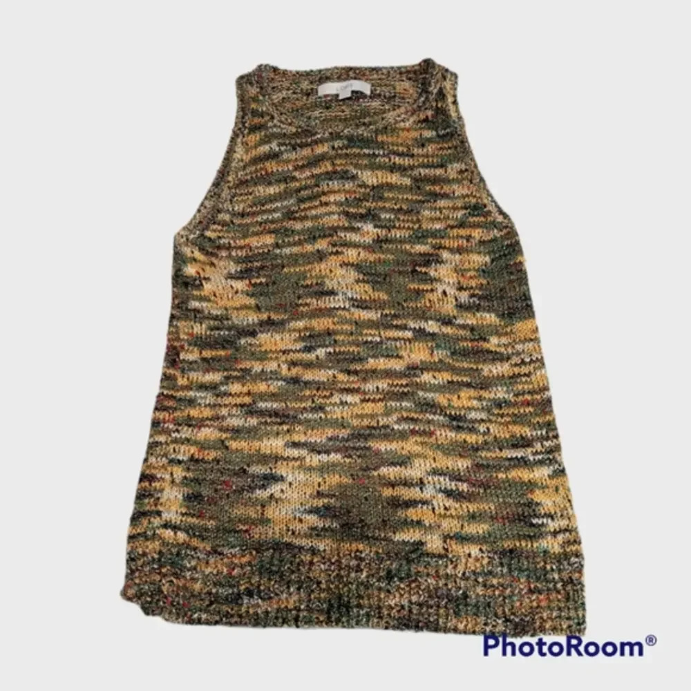 LOFT  women's knitted sleeveless sweater Size Med‎
